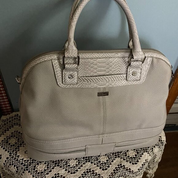 purse - Picture 3 of 3